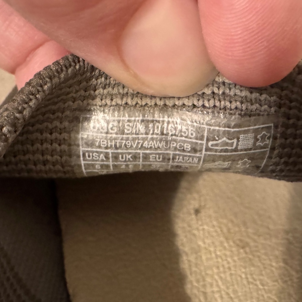 UGG Sammy Slip On Hyper Weave Casual Sneakers - Picture 2 of 4